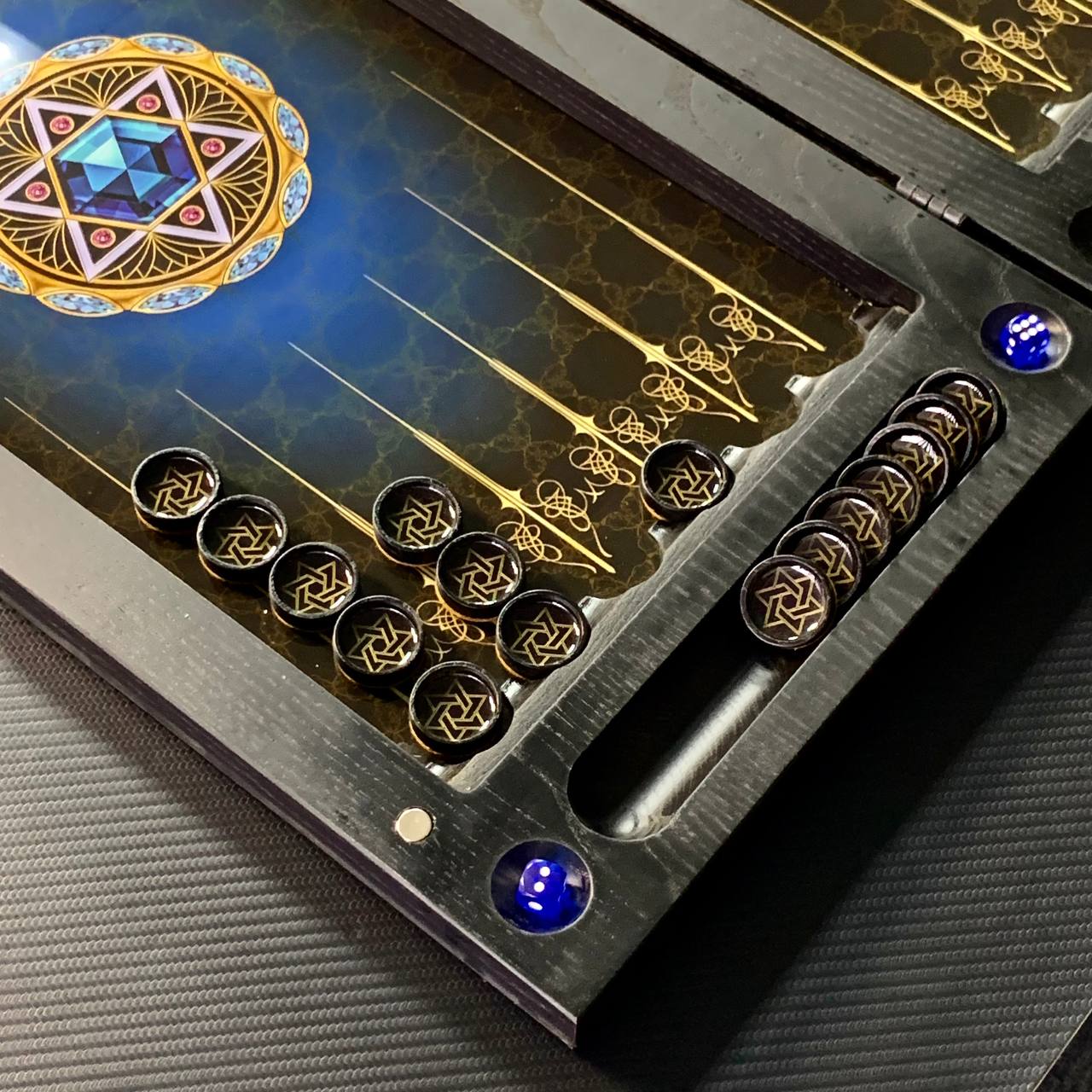 Exclusive Glass&Wood Backgammon with Scorpion. Gift-ready and Customized