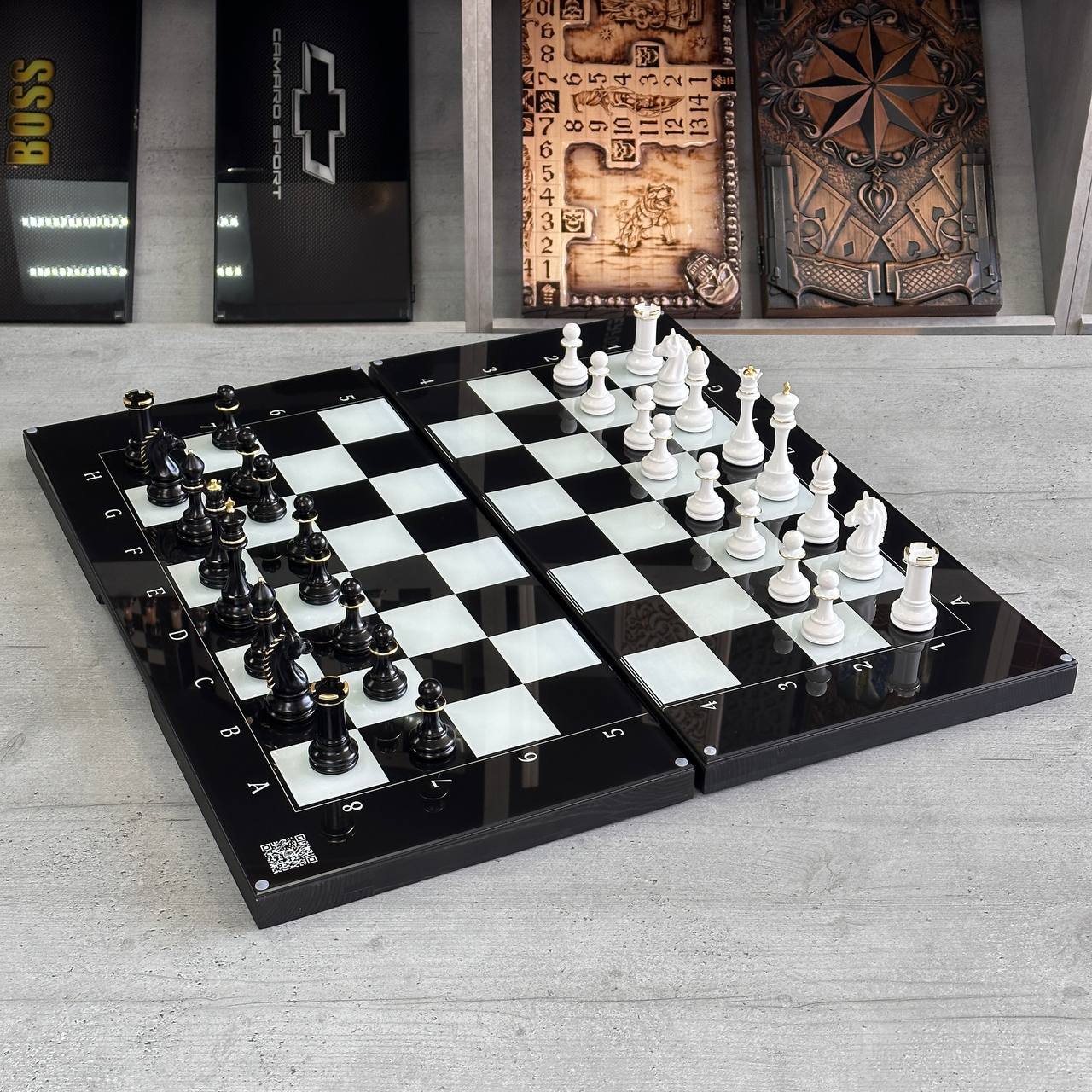 Jeu d'échecs et de backgammon en verre 3 en 1 dans un cadre en bois, 2 tailles, un jeu de société luxueux prêt à offrir