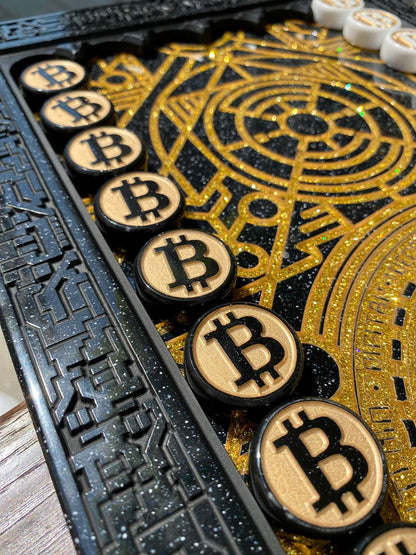 Stein-Backgammon, Bitcoin-Symbol oben, Spielbrett, Backgammon-Set, limitiert