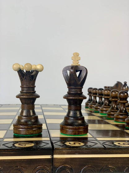 Wooden chess set, classic chess board, compact sized chess set, gift for dad, gift for couple limited