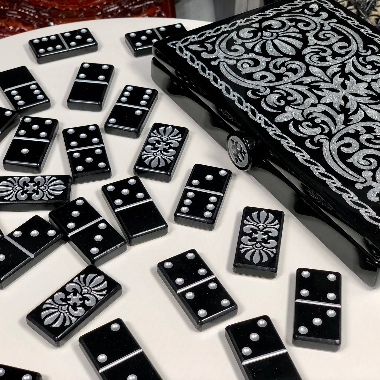 Stone Dominoes set, art. 400030, in a stone storage box. Customized and Gift-ready.