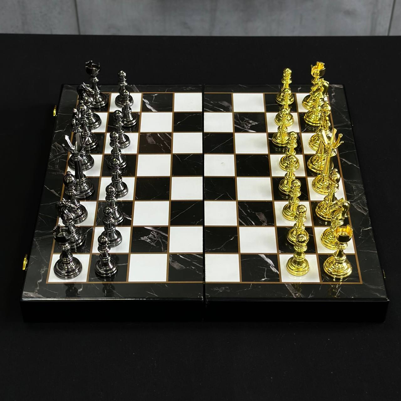 Chess Set with Imitation Marble and Metal Pieces (39x19 cm), Wooden chess set. Gift-ready. Art. 198026