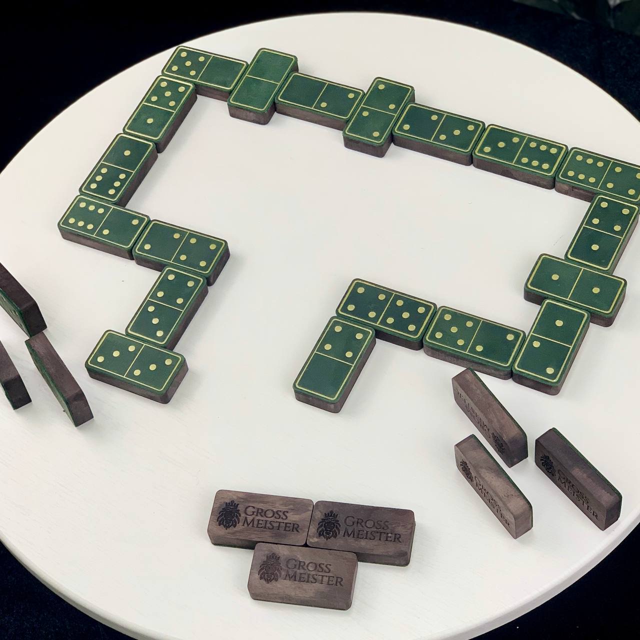 Luxury Domino set from Wood and Elegant Leather, 52*27*12mm green dominoes, Gift-ready