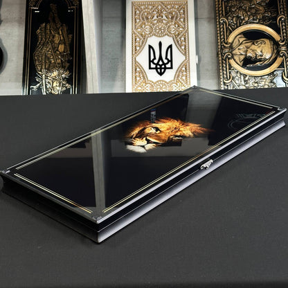 Jeu de backgammon en verre LION, 61*27*5cm, Design personnalisé et exclusif. Prêt à offrir.