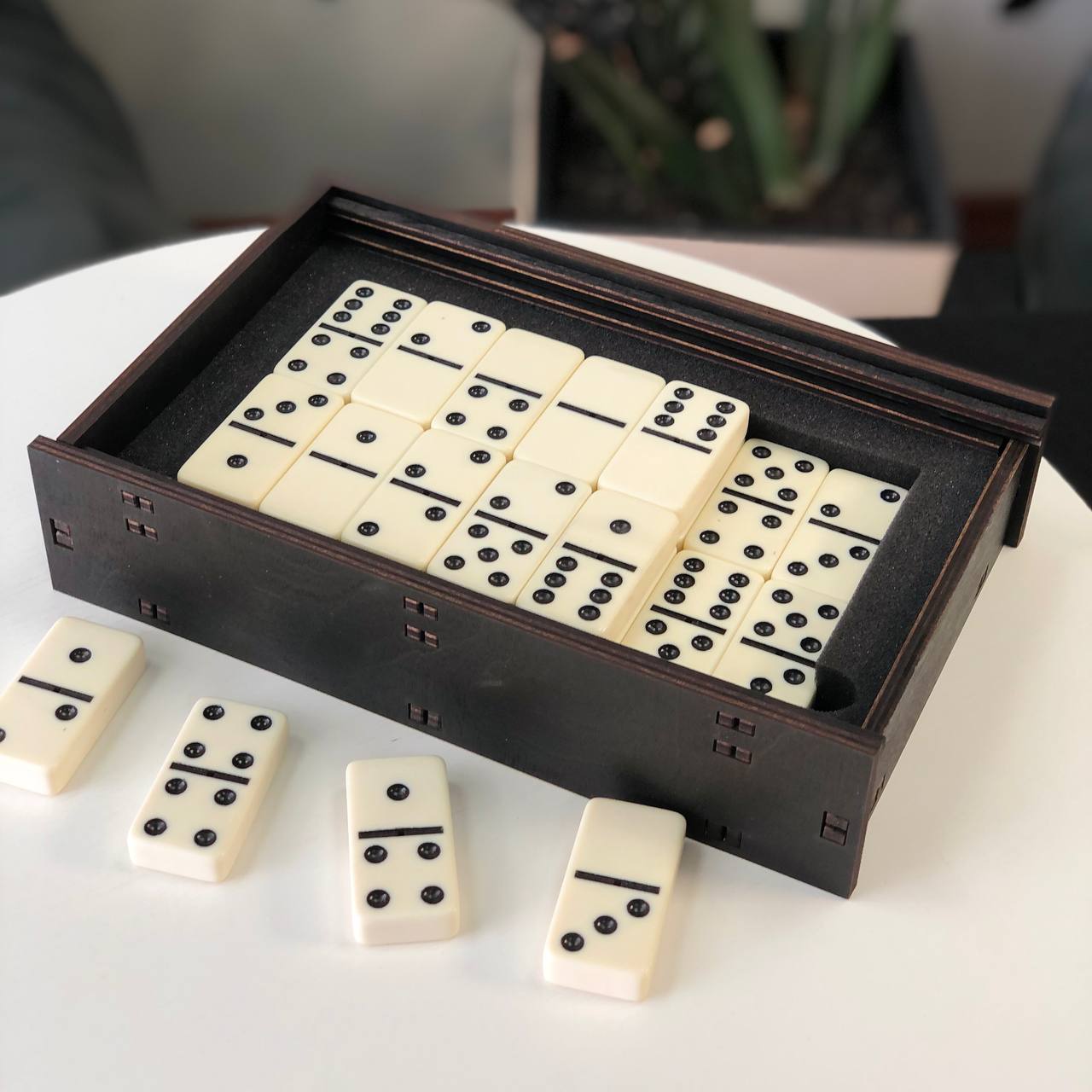 Elegant Acrylic Dominoes Set in wooden box, 53*27*12mm domino size. Gift-ready