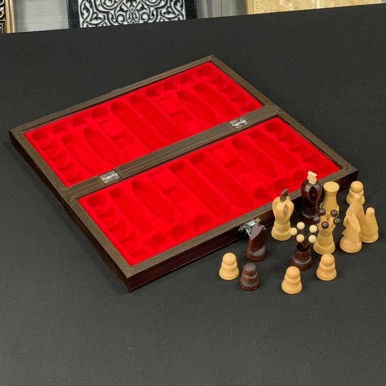 Classic wooden chess set, travel chess set, classic chess board, compact sized chess set, gift for dad, gift for couple limited