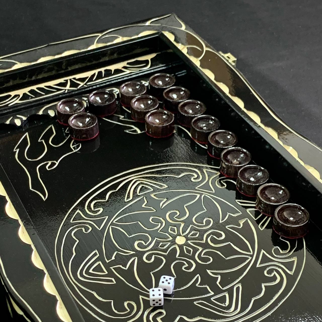 Backgammon de madera hecho a mano, juego de backgammon para el hogar, tablero de backgammon tallado a mano