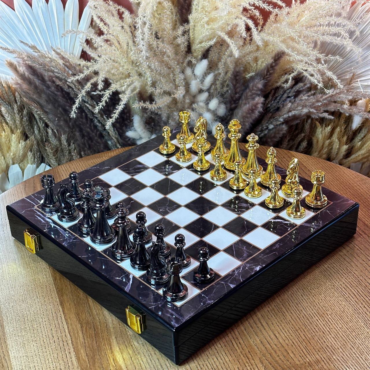 Chess Set with Imitation Marble and Metal Pieces (29x29 cm), Wooden chess set. Gift-ready. Art. 198027