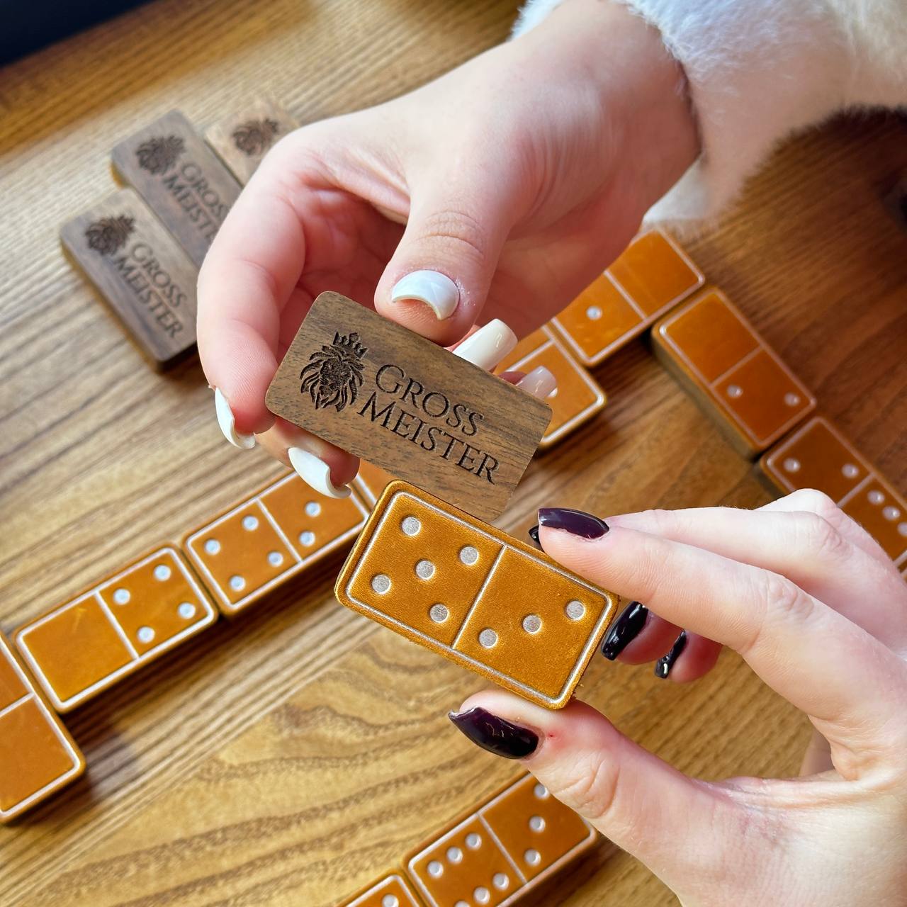 Luxury Domino set from Wood and Elegant Leather, 52*27*12mm orange dominoes, Gift-ready