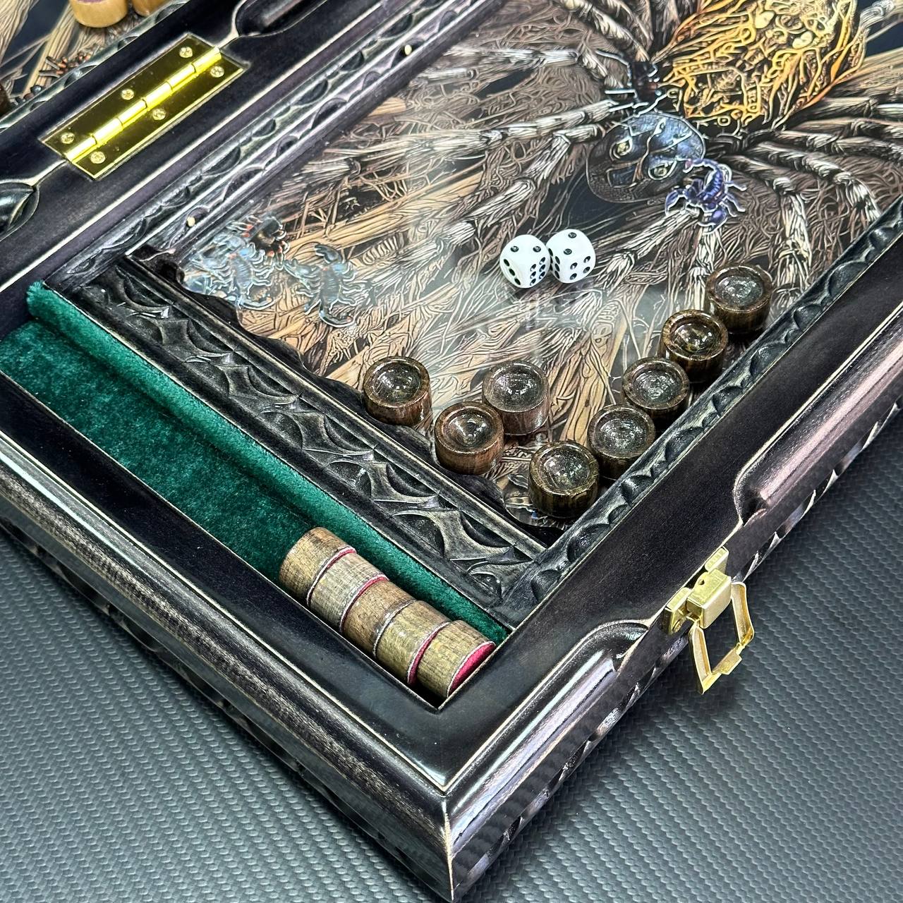 Exclusive Hand-Carved Wooden backgammon with Glass Board "Spider" – Luxurious and Unique Gift-ready