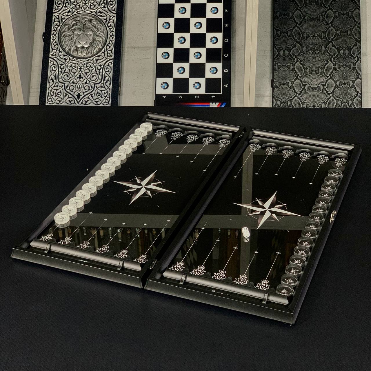 Glas-Backgammon „Windrose“, 60×30 cm, Art.-Nr. 250013