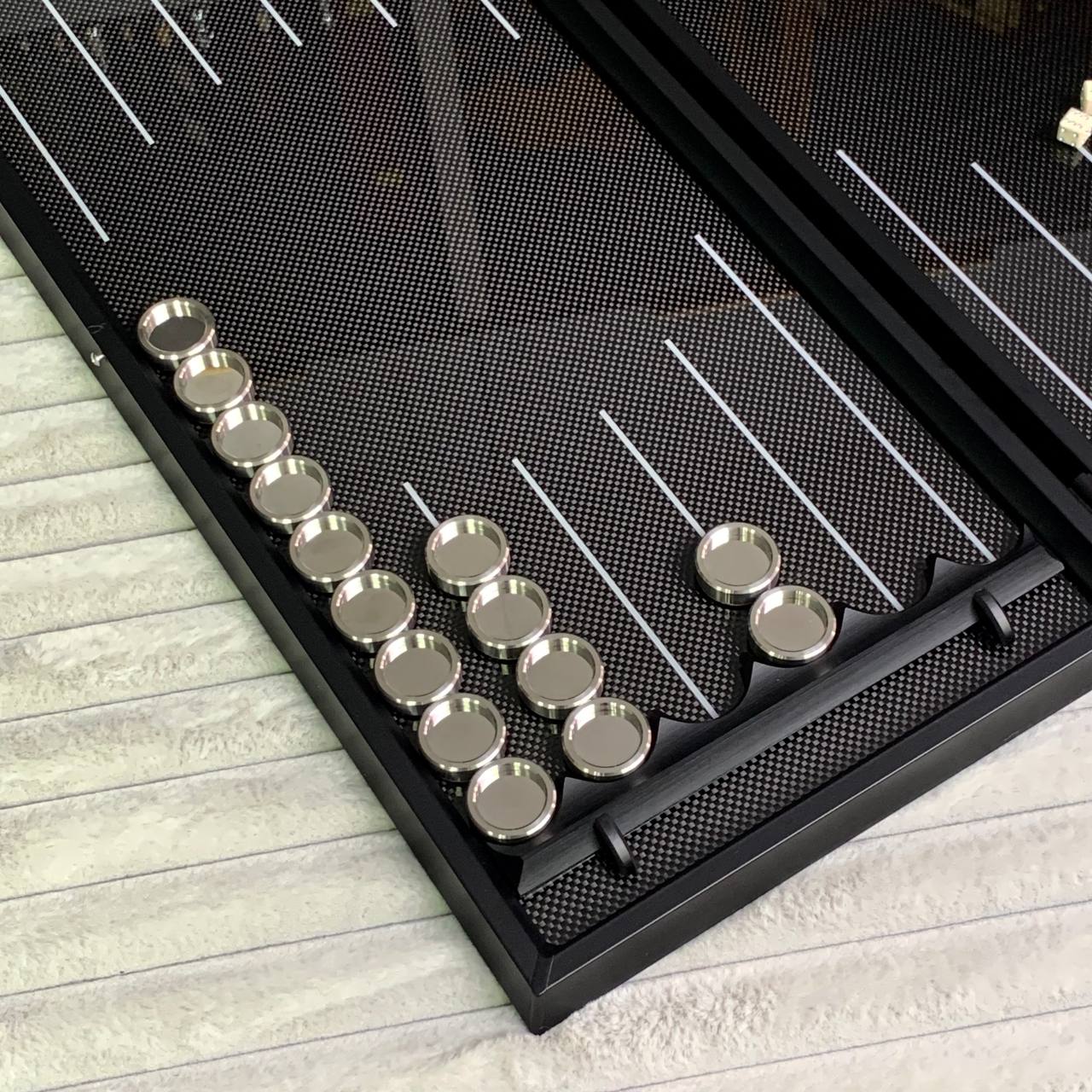 Backgammon aus Carbon und Metall, 61 x 23 cm, Art. 260000 